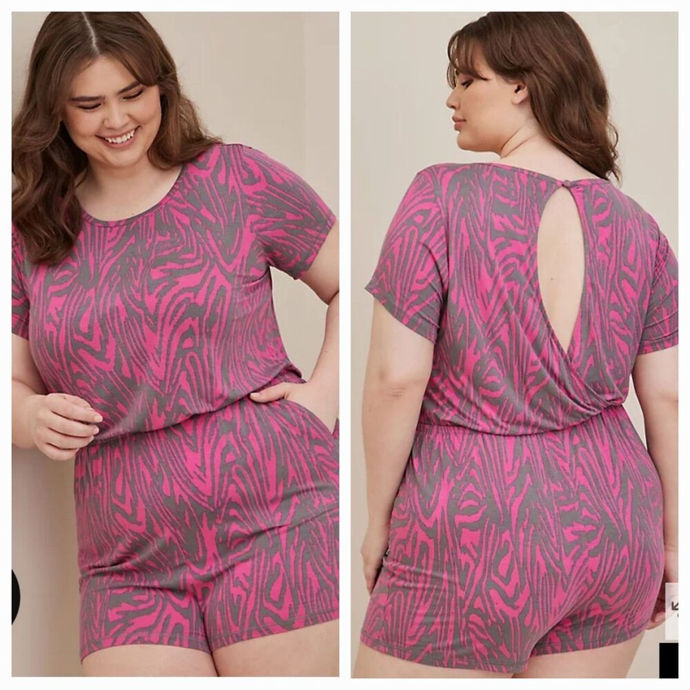 00 Torrid Super Soft Elastic Waist Romper Pink Gray Zebra